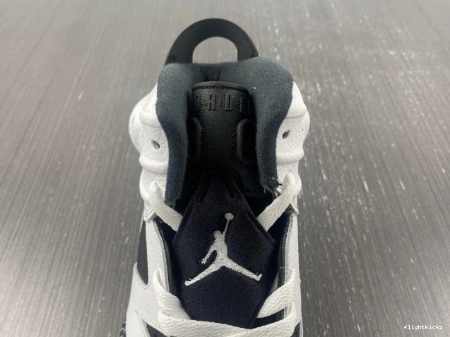 384664-101 Retro Jordan 6 Oreo 0817